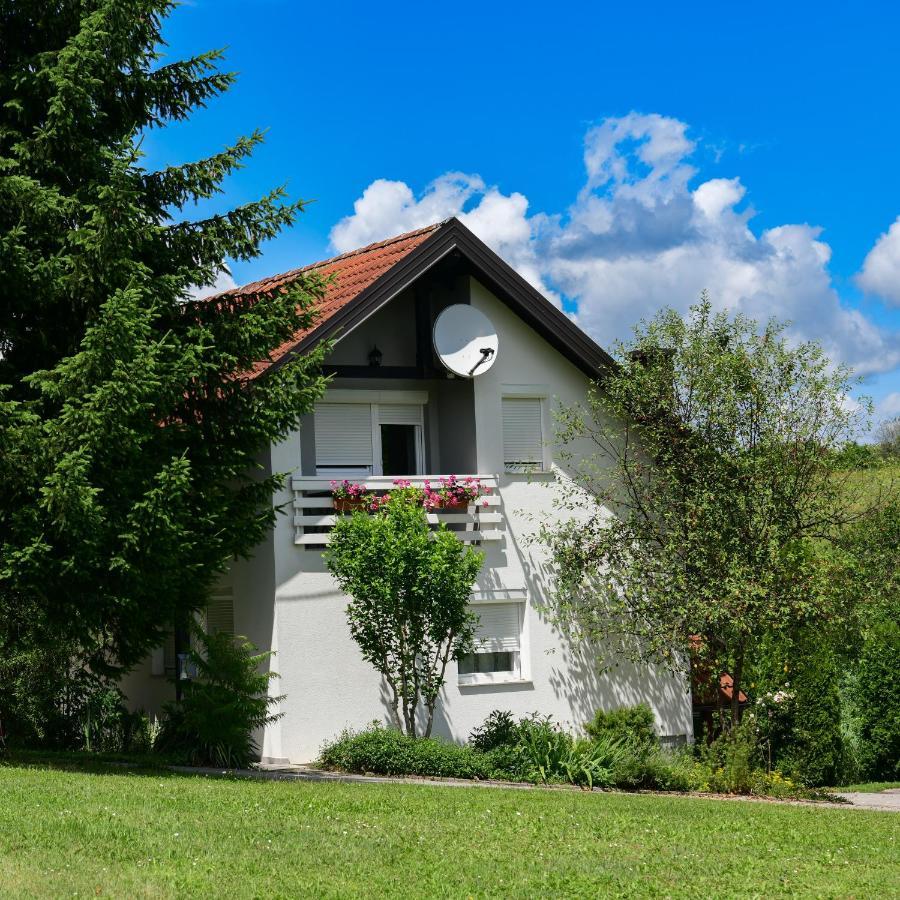 Apartments Marija Rakovica Exterior foto